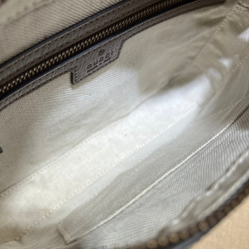 GUI - Luxurious Totes - 040