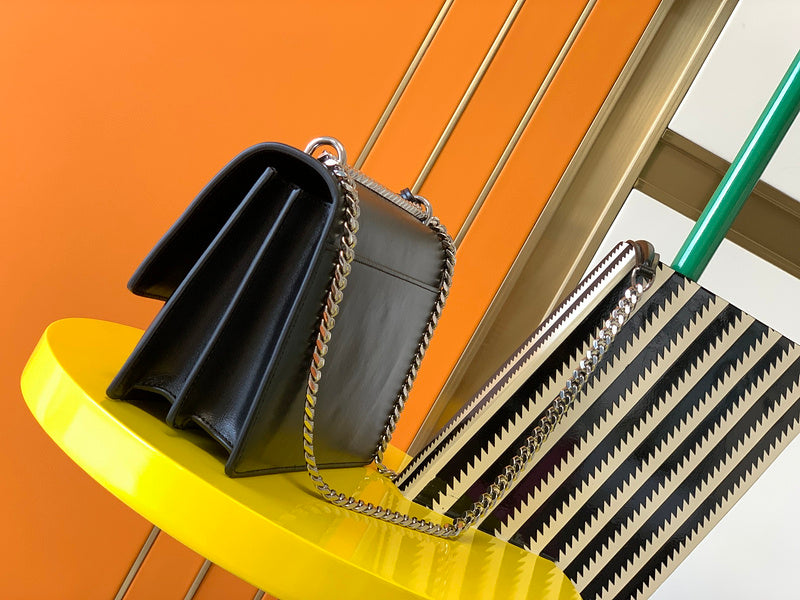 Luxurious Totes - Latest - 8611