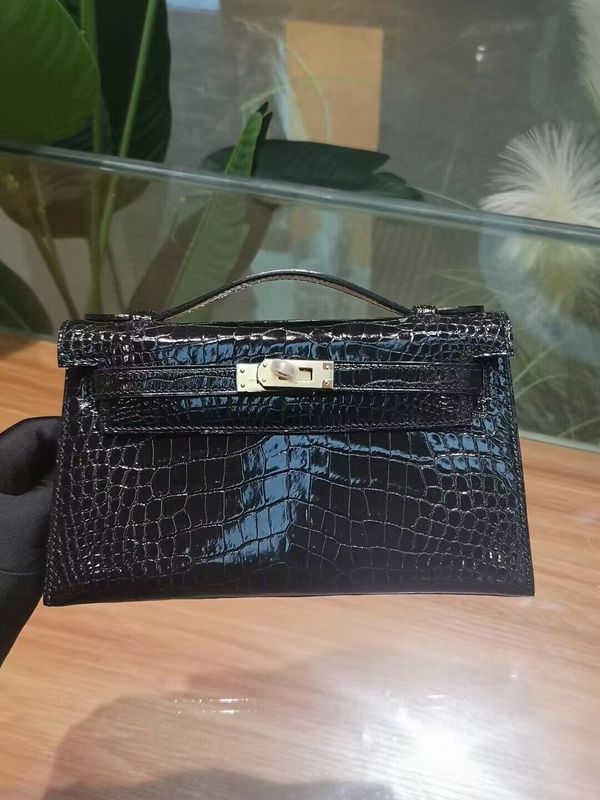 HMS - Luxurious Totes - 025