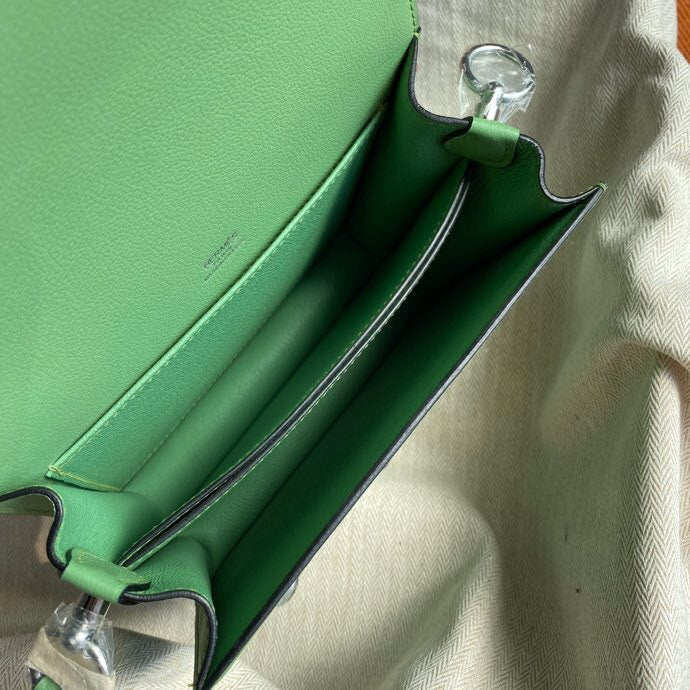 Luxurious Totes - Latest - 6735