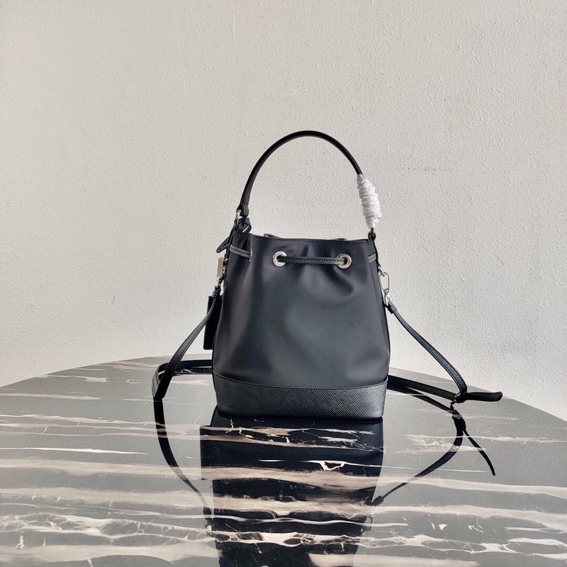 Luxurious Totes - Latest - 4583