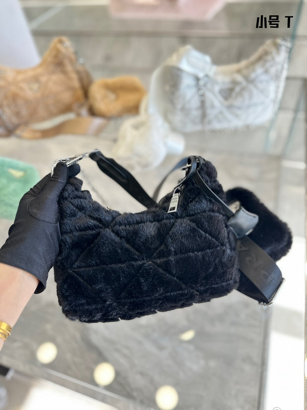 Luxurious Totes - PDA3 Bags - 158