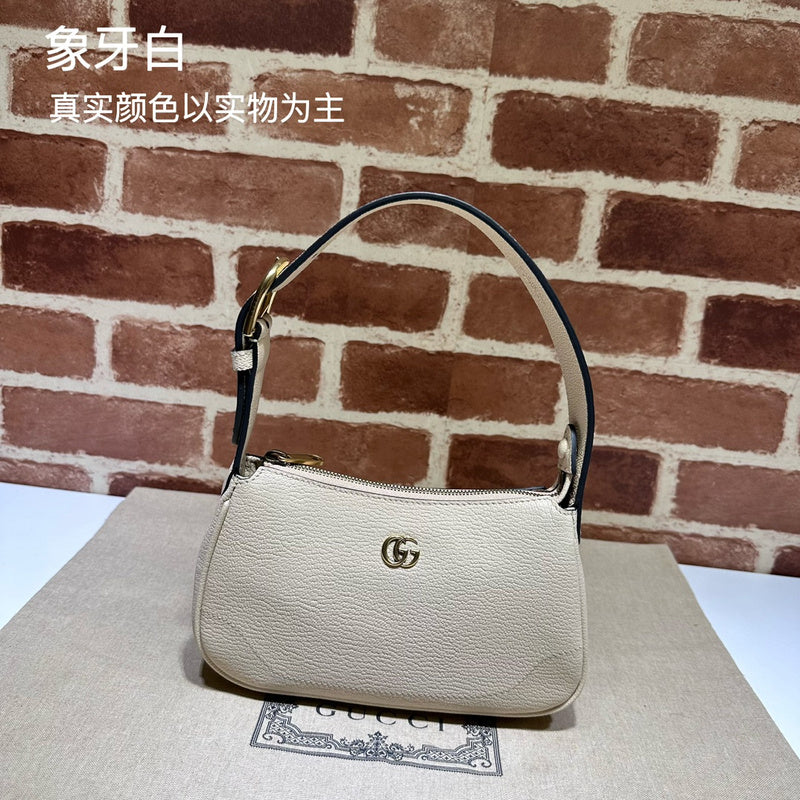 GUI - Luxurious Totes - 031