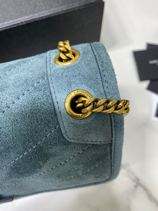 Luxurious Totes - Latest - 8702