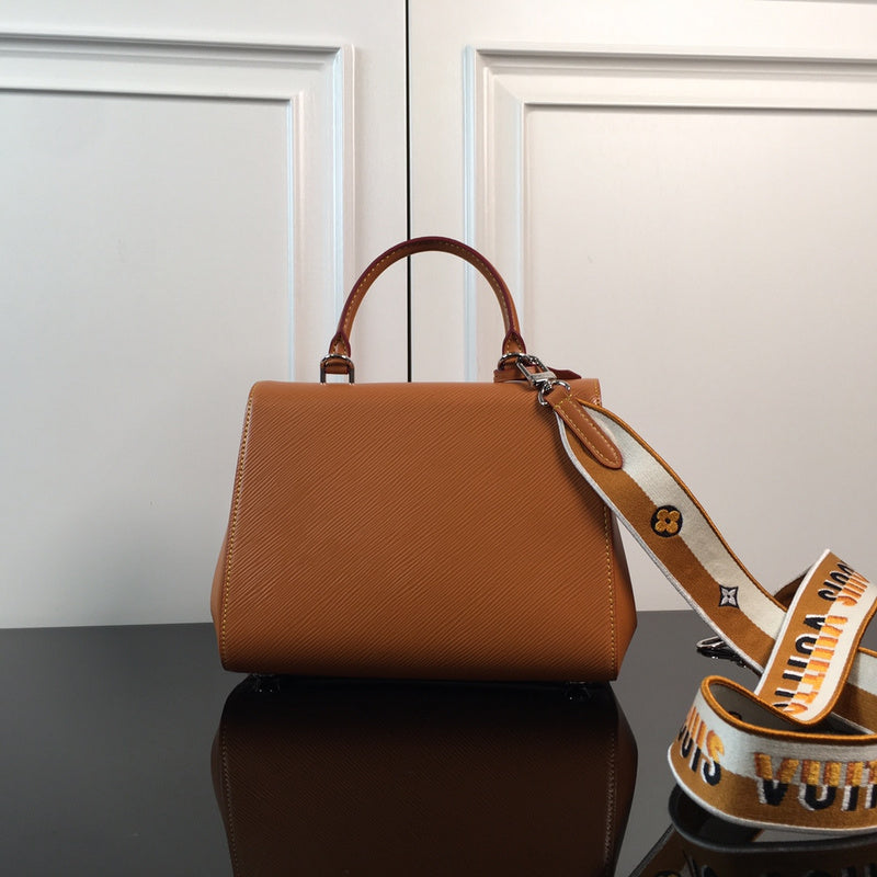LOV - Luxurious Totes - 1961