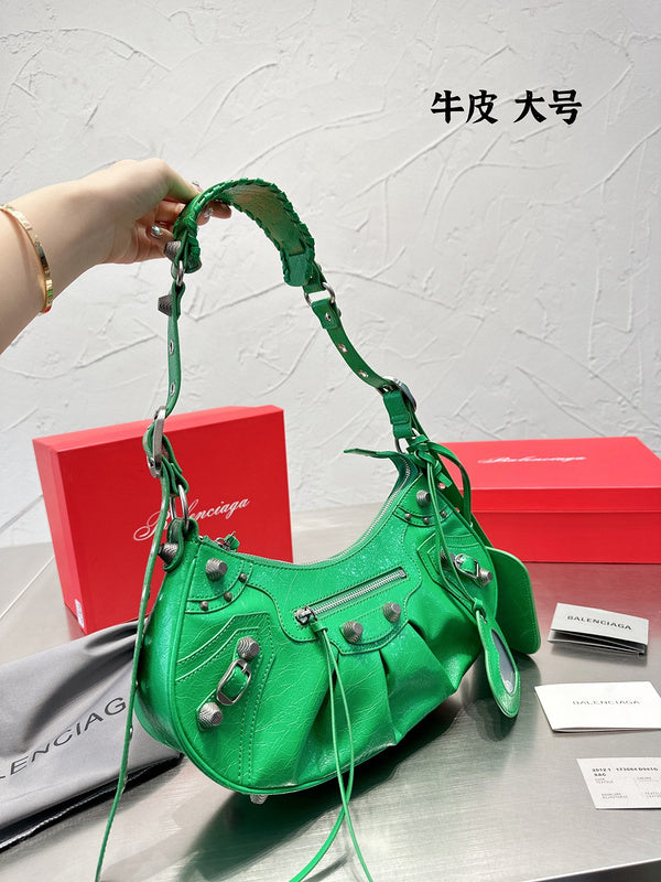 Luxurious Totes - BGA2 Bags - 323