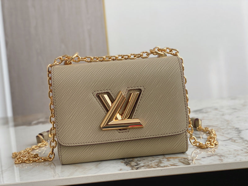 LOV - Luxurious Totes - 577