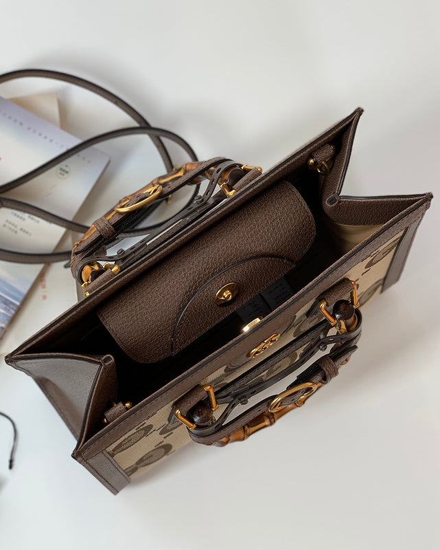 GUI - Luxurious Totes - 1265