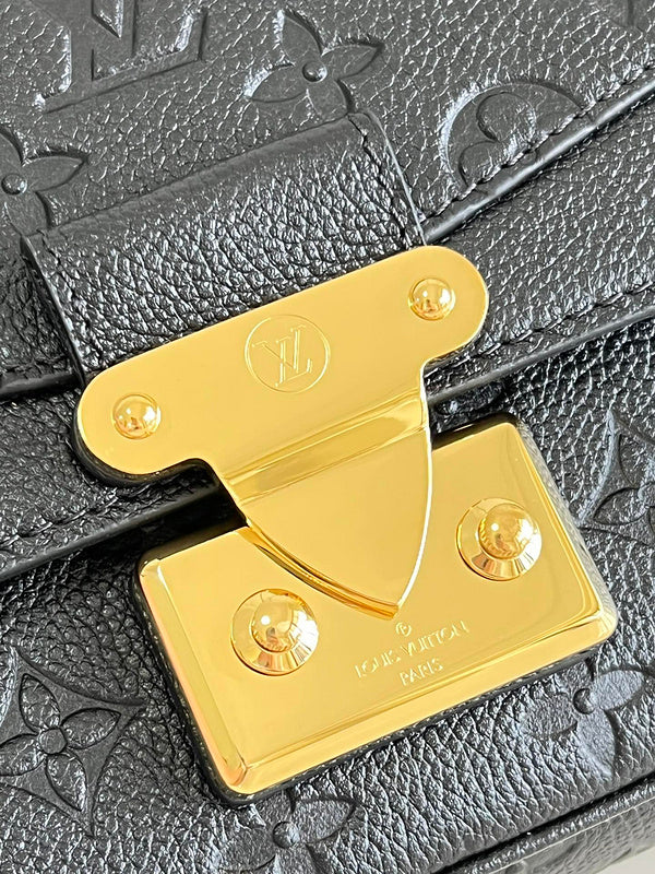 LOV - Luxurious Totes - 1325