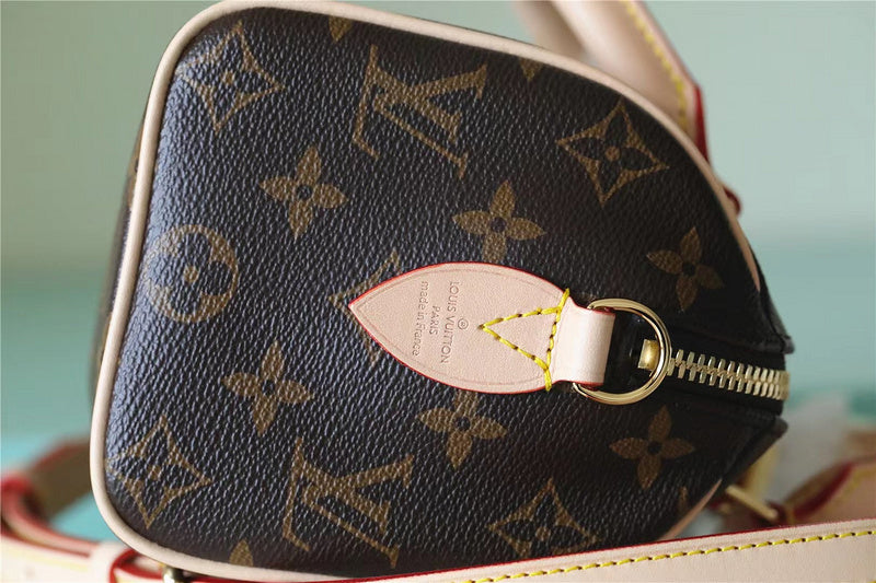 Lux-Totes - LOV Bags - 425