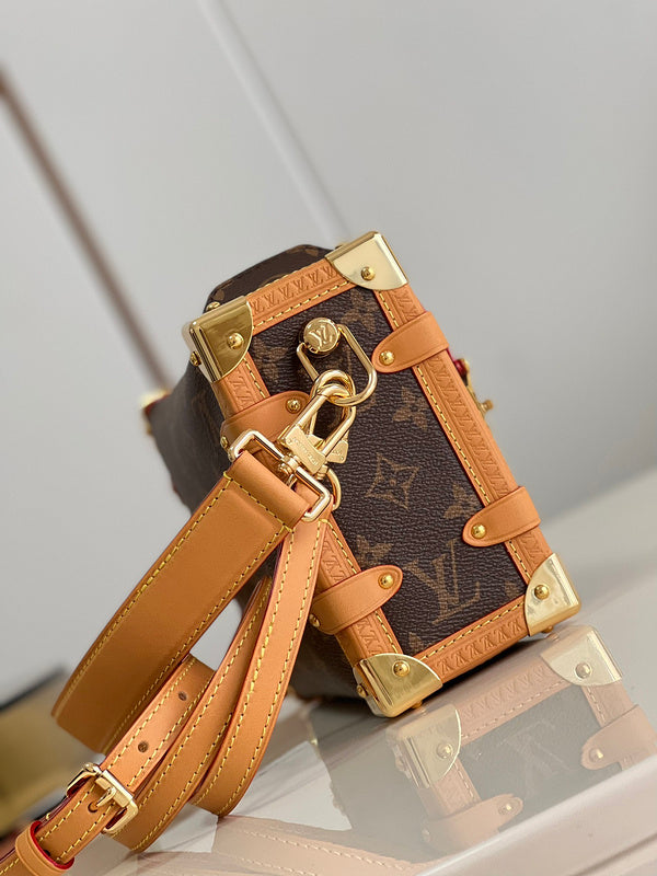 LOV - Luxurious Totes - 964
