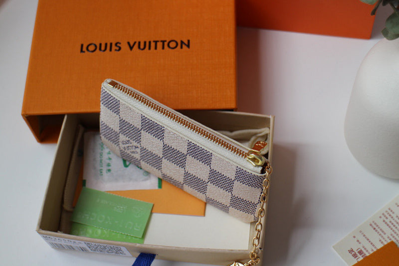 Luxurious Totes - Latest - 607