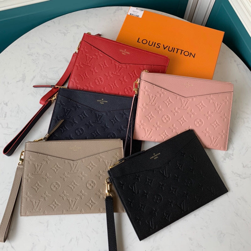 LOV - Luxurious Totes - 2500