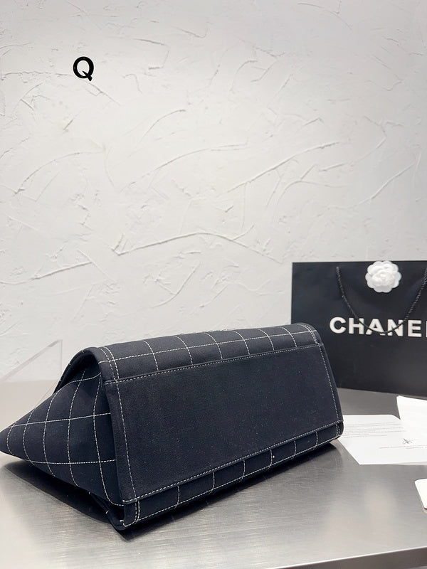 Luxurious Totes - CNL3 Bags - 534