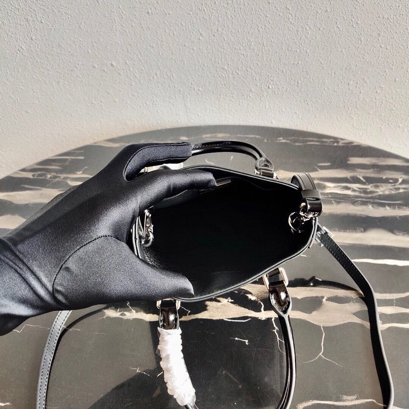 Luxurious Totes - Latest - 4708