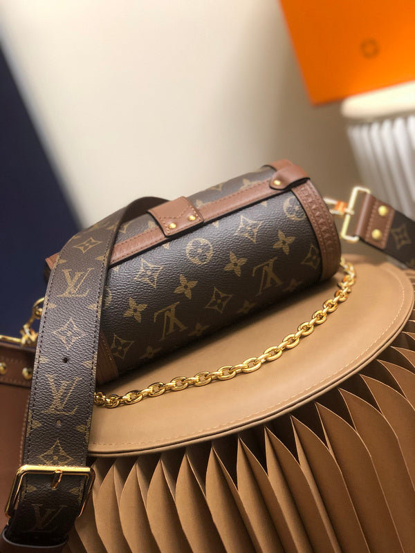 LOV - Luxurious Totes - 1919