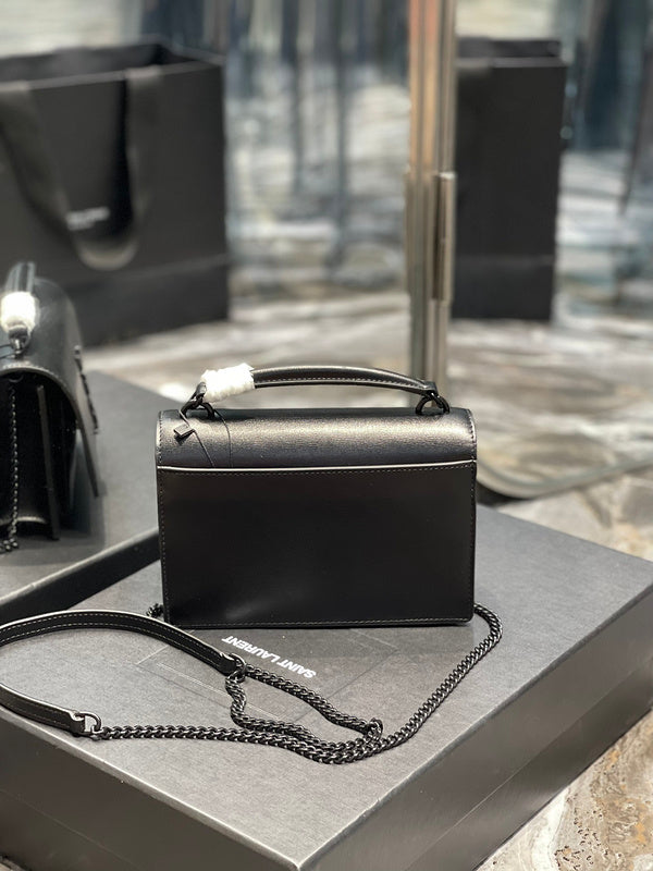 Luxurious Totes - Latest - 8239
