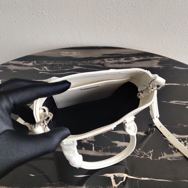 Luxurious Totes - Latest - 4650