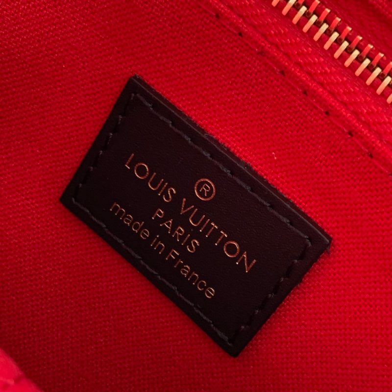 LOV - Luxurious Totes - 2431
