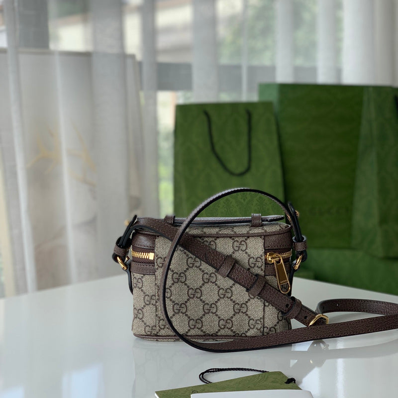 GUI - Luxurious Totes - 772