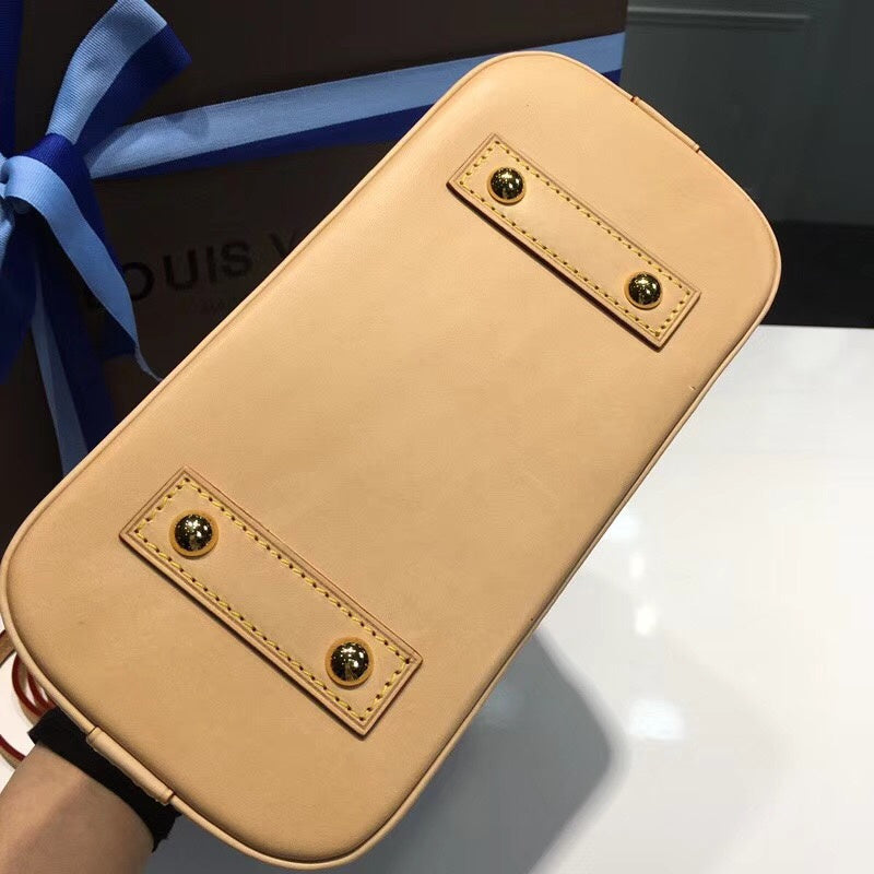 LOV - Luxurious Totes - 2760