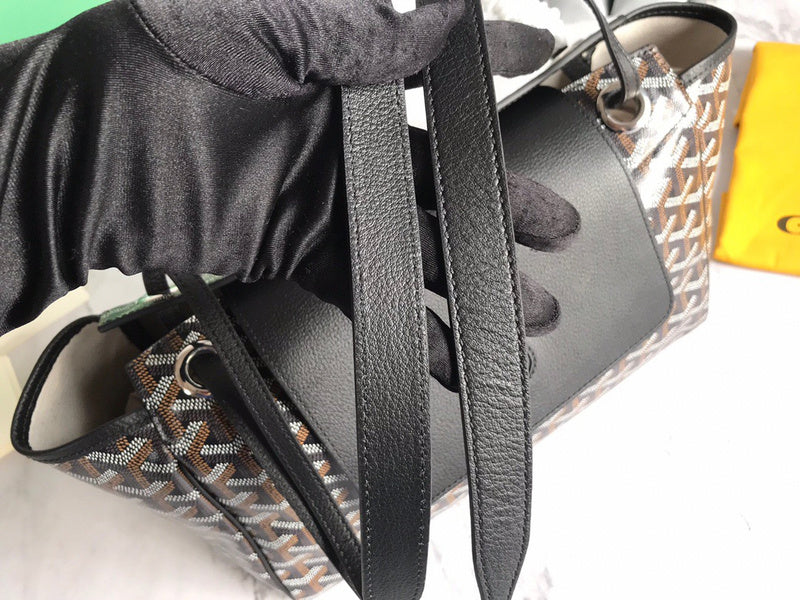 Lux-Totes - GOD Bags - 103