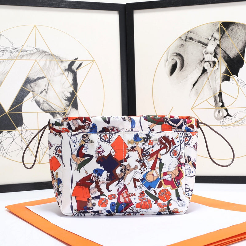 Luxurious Totes - Latest - 6731