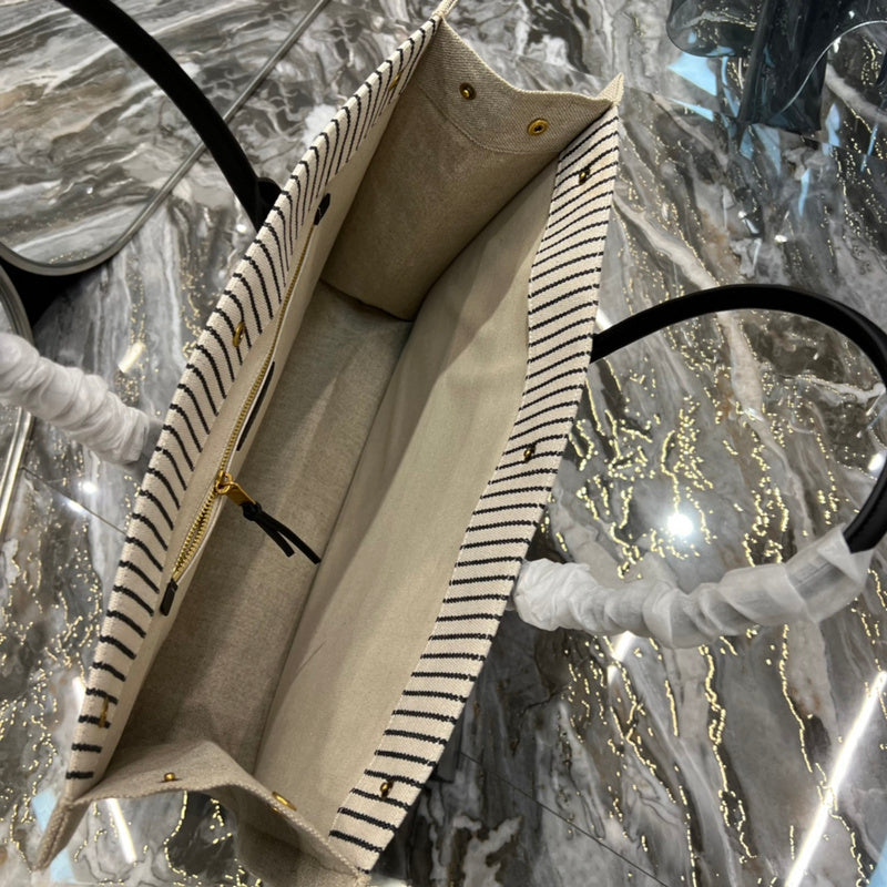 Luxurious Totes - Latest - 8112