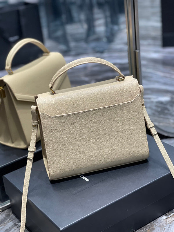 Luxurious Totes - Latest - 8438