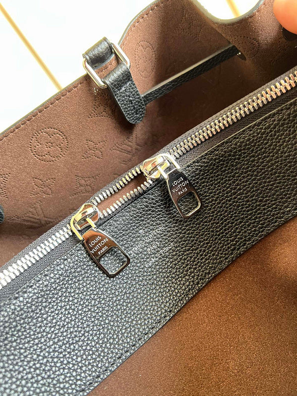 LOV - Luxurious Totes - 1866