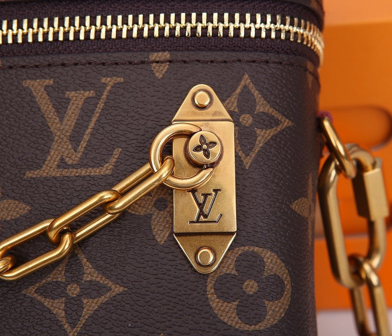 LOV - Luxurious Totes - 2661