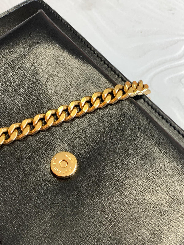 Luxurious Totes - Latest - 8610