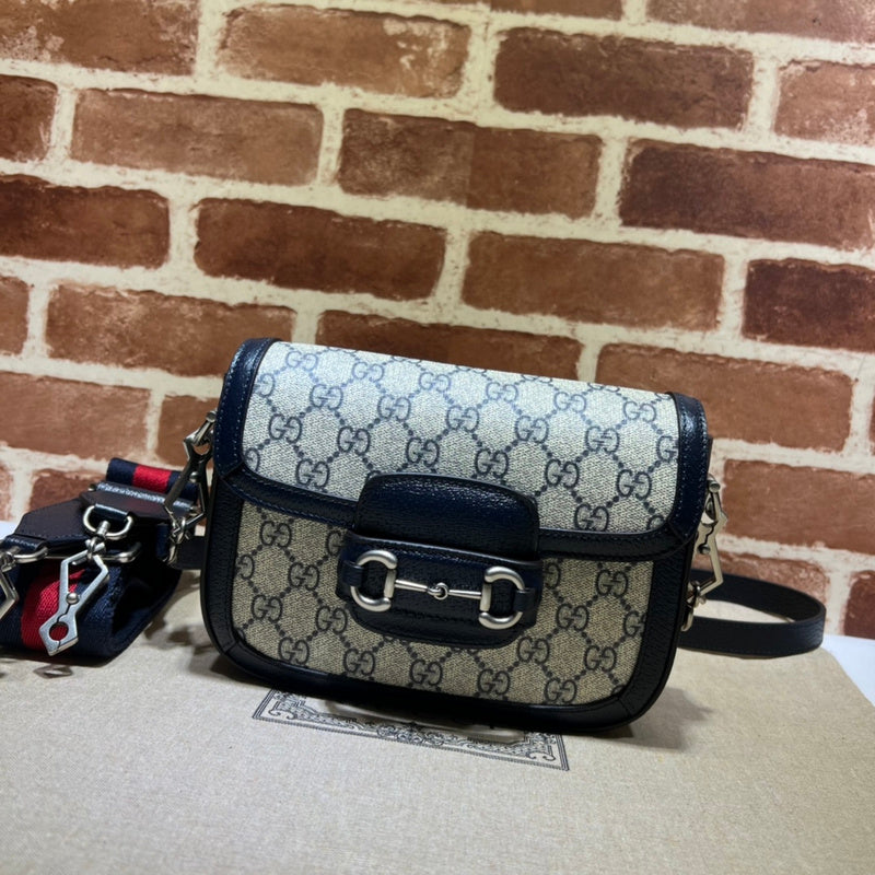 GUI - Luxurious Totes - 876