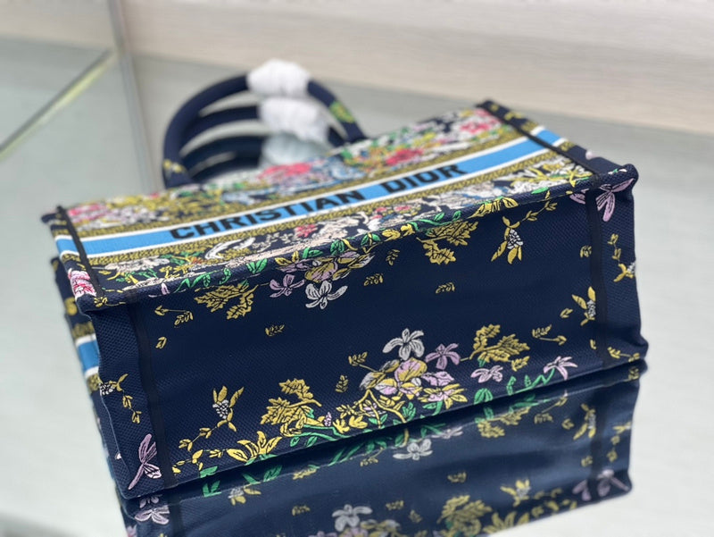 Luxurious Totes - Latest - 6266
