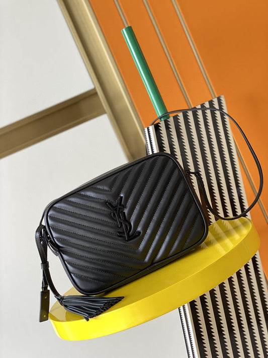 Luxurious Totes - Latest - 8872