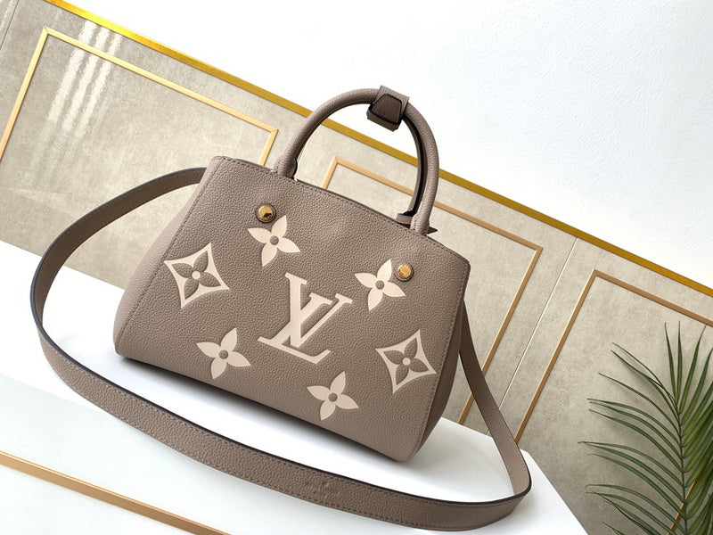 LOV - Luxurious Totes - 2429