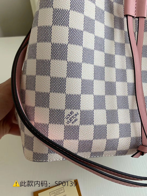 Luxurious Totes - Latest - 9761