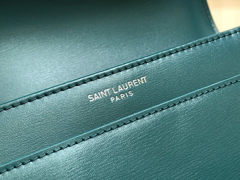 Luxurious Totes - Latest - 9401