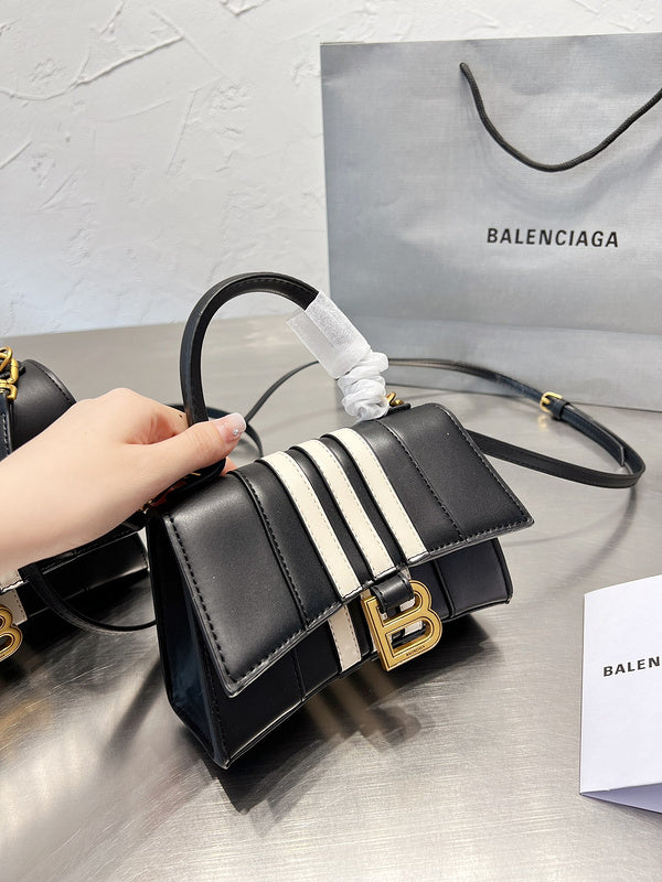 Luxurious Totes - BGA2 Bags - 102