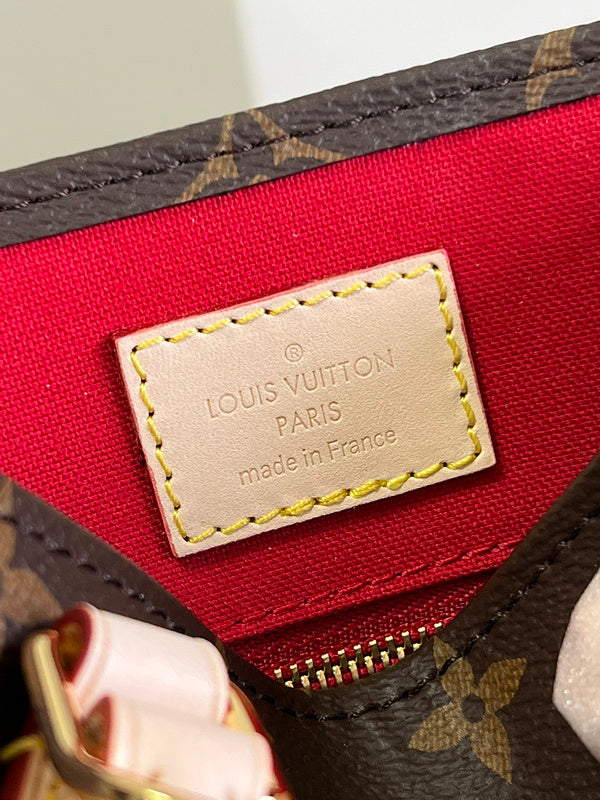 LOV - Luxurious Totes - 2159