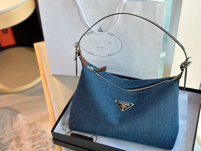 Luxurious Totes - PDA3 Bags - 300