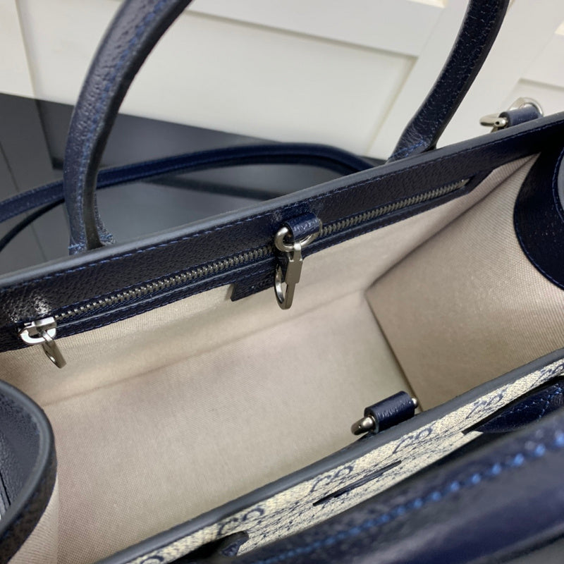 GUI - Luxurious Totes - 1131