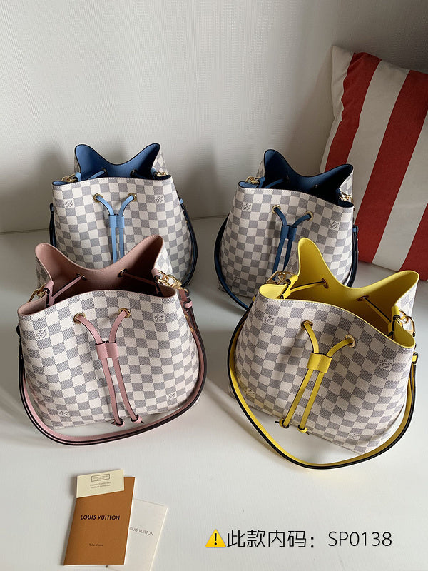 Luxurious Totes - Latest - 9755