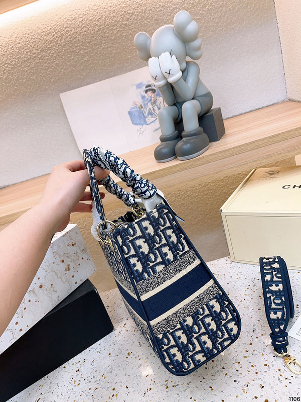 Luxurious Totes - DOR2 Bags - 015