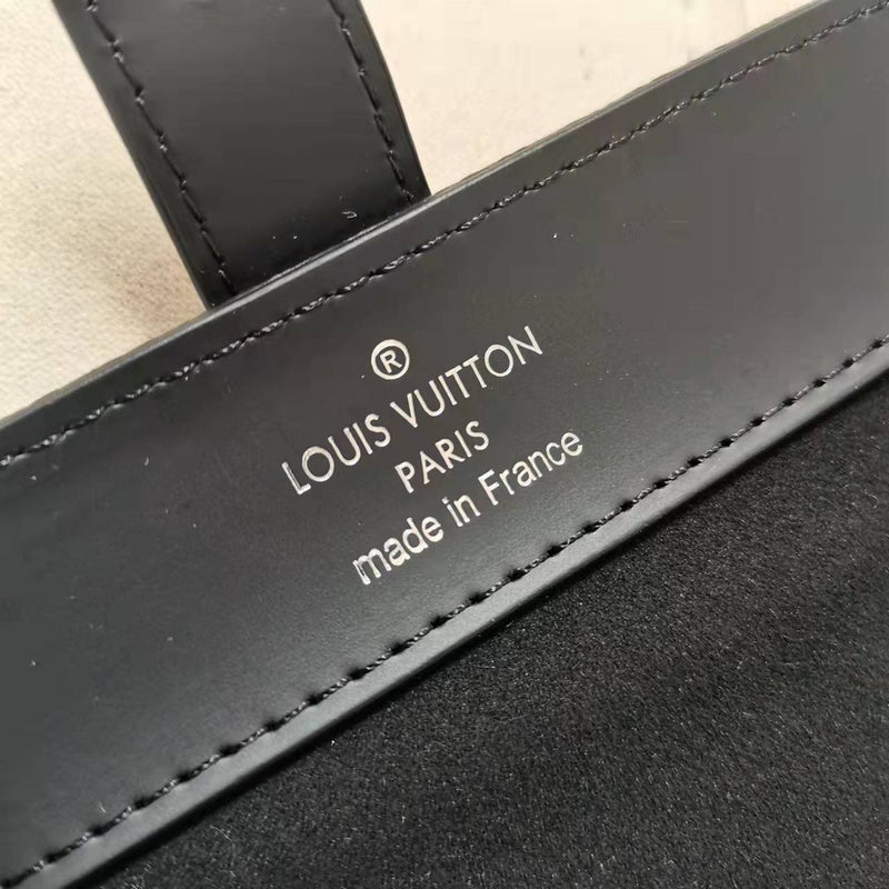 LOV - Luxurious Totes - 1759