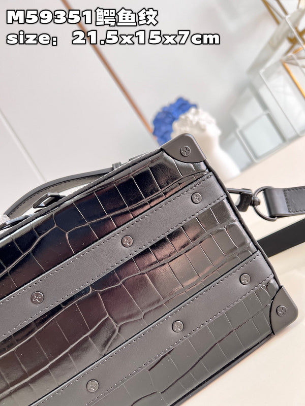 LOV - Luxurious Totes - 702