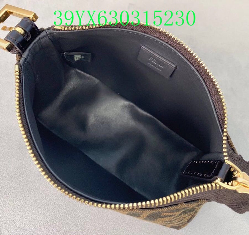 GC - Shoulder - 3421