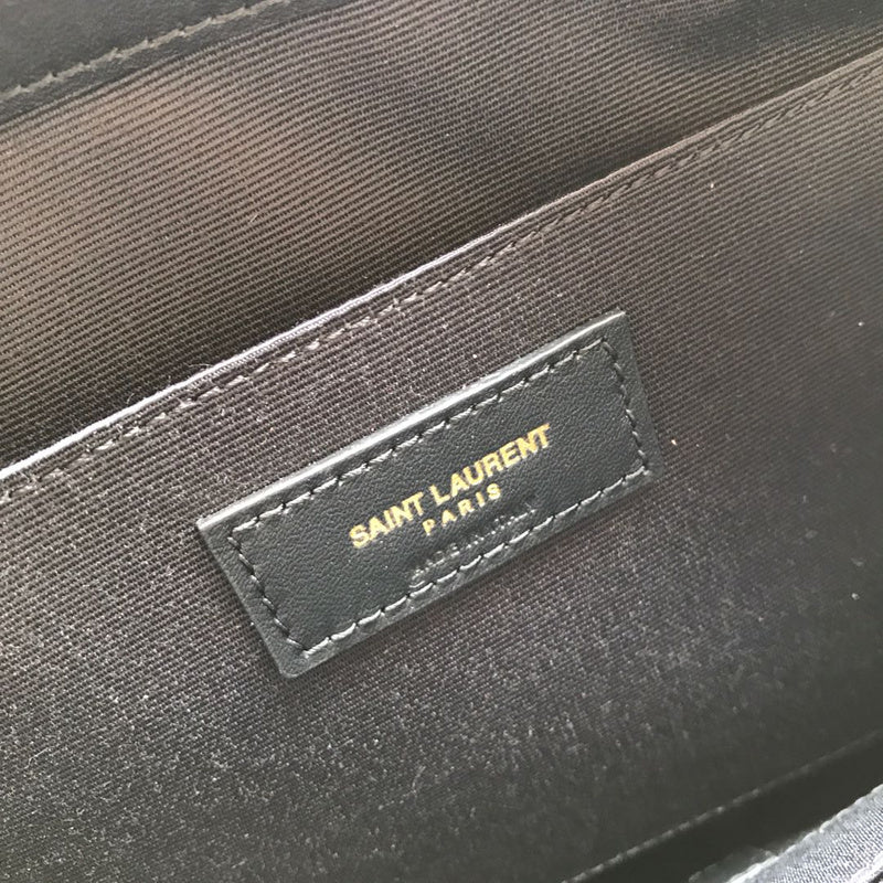 Luxurious Totes - Latest - 8995