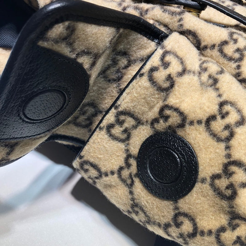 GUI - Luxurious Totes - 914