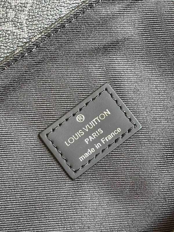 LOV - Luxurious Totes - 640
